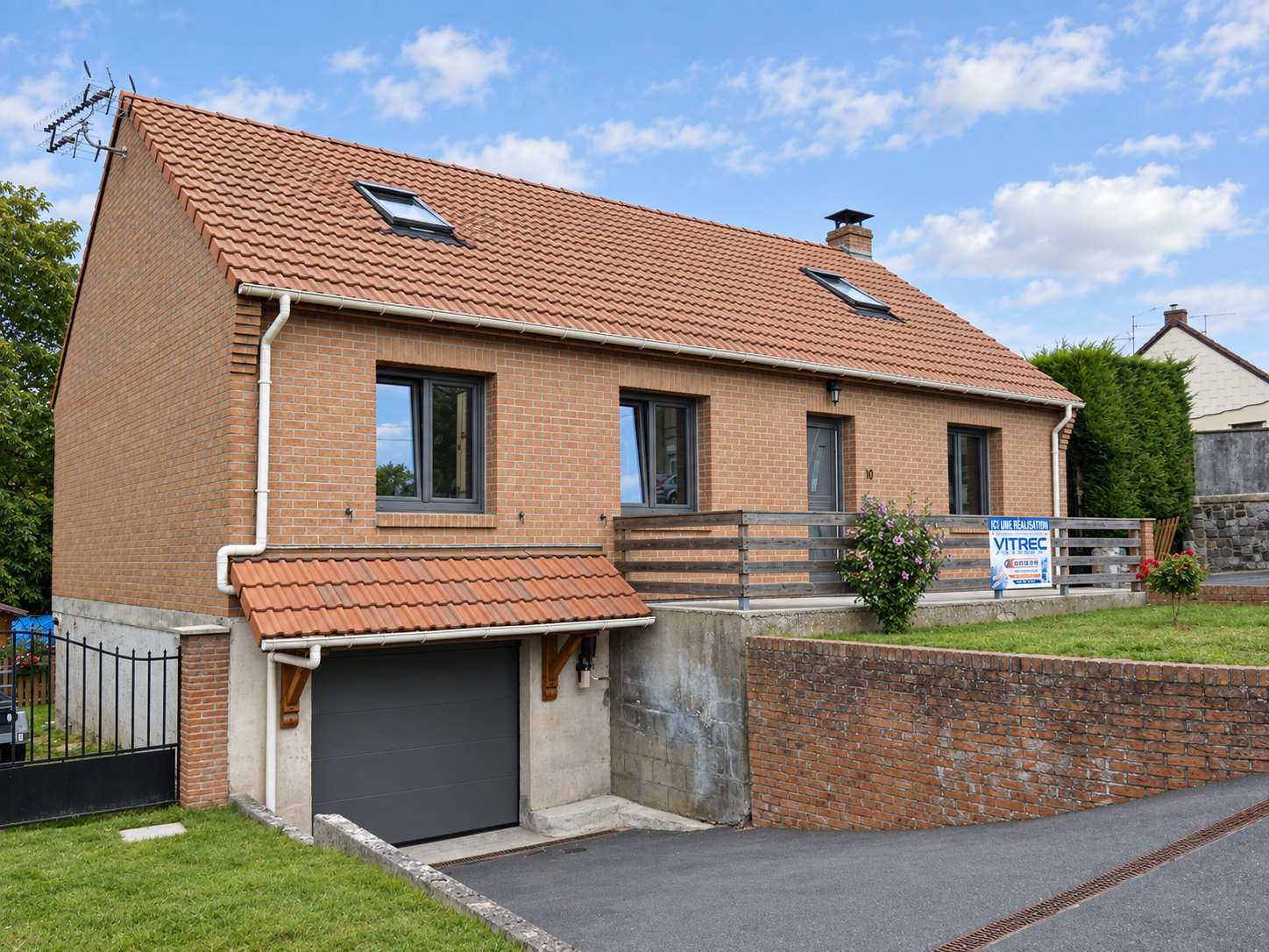 Fenêtres porte et garage anthracite coordonnés