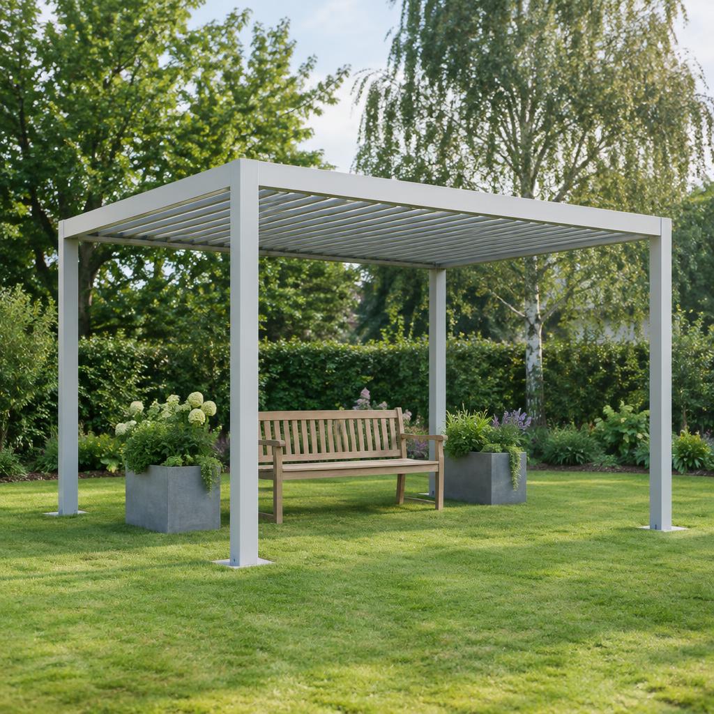 Inspiration de pergola bioclimatique autoportée grise dans un jardin